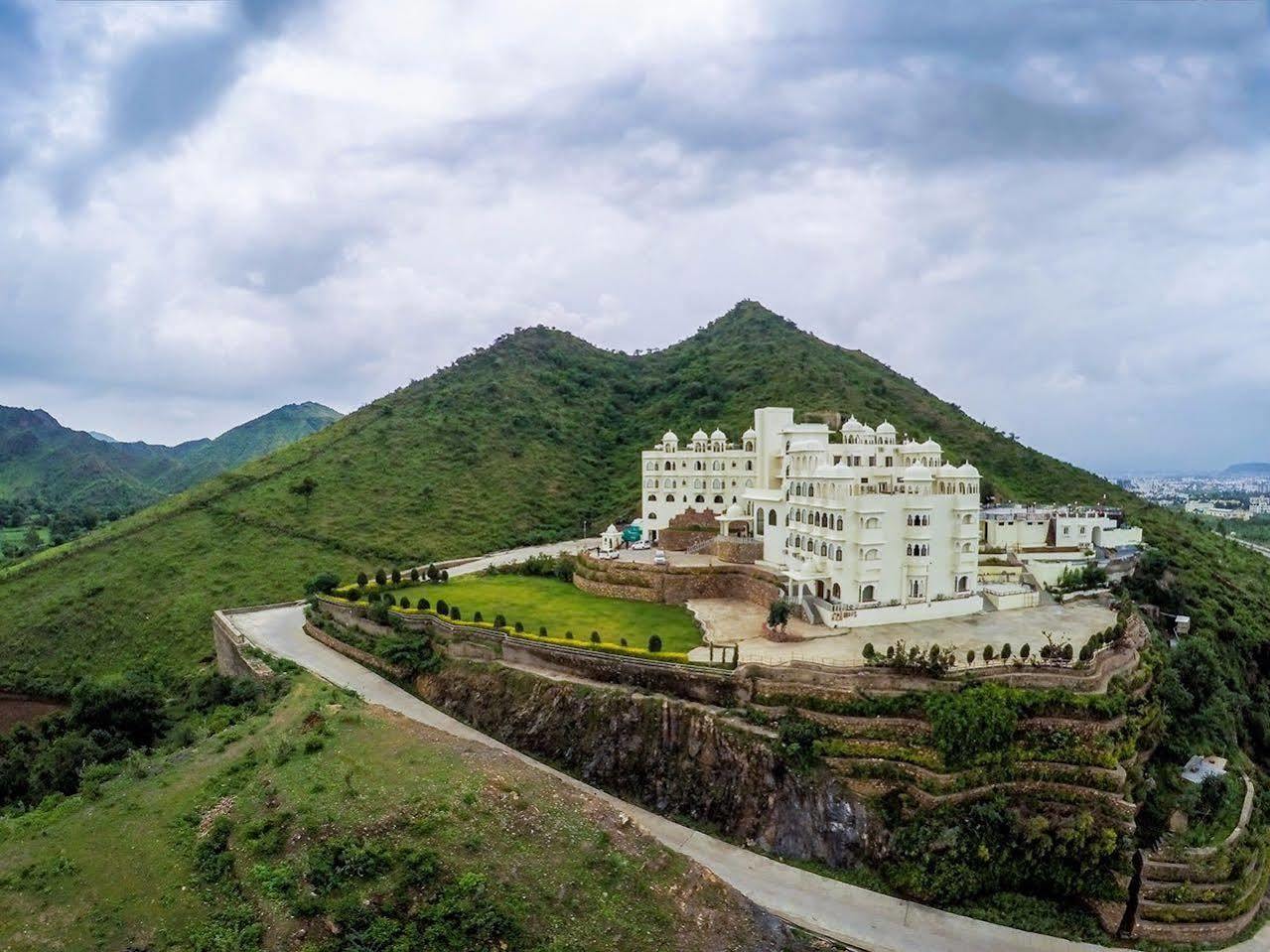 Bhairavgarh Palace Udaipur Exterior foto